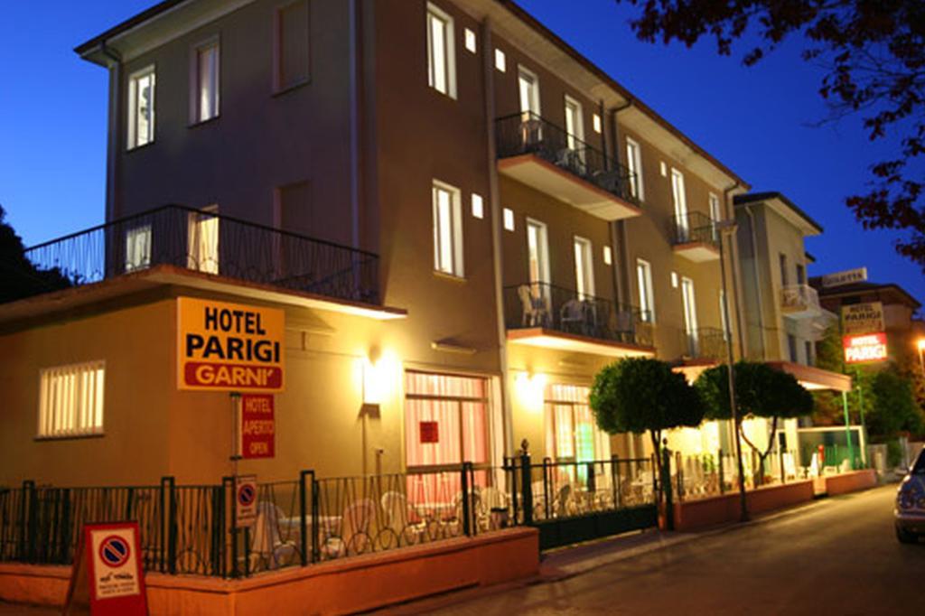 Hotel Parigi Rimini Exterior foto